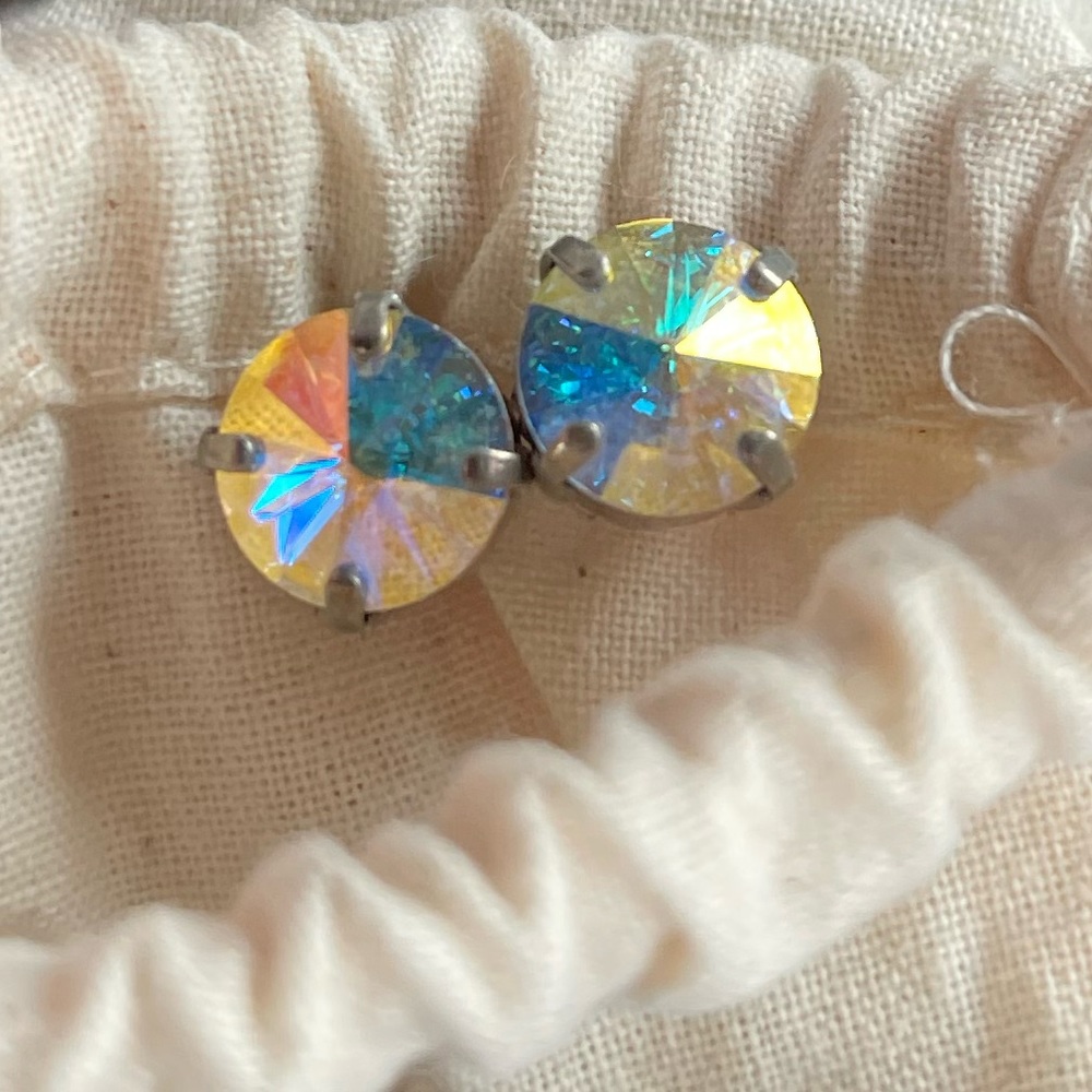 Sabika Stud Earrings